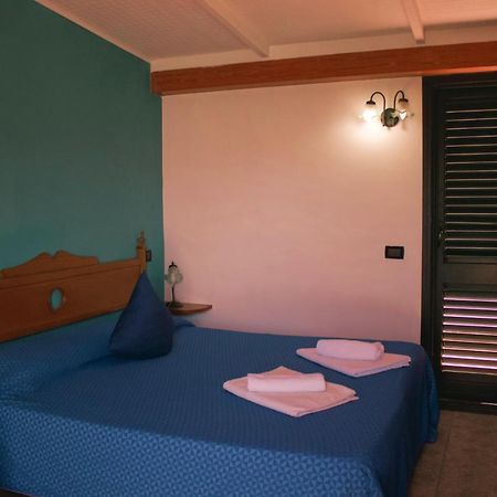 Bed and Breakfast La Trinacria Джардини-Наксос Экстерьер фото