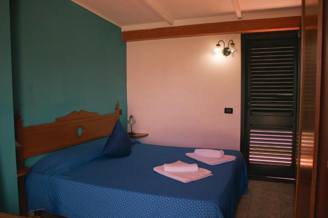 Bed and Breakfast La Trinacria Джардини-Наксос Экстерьер фото